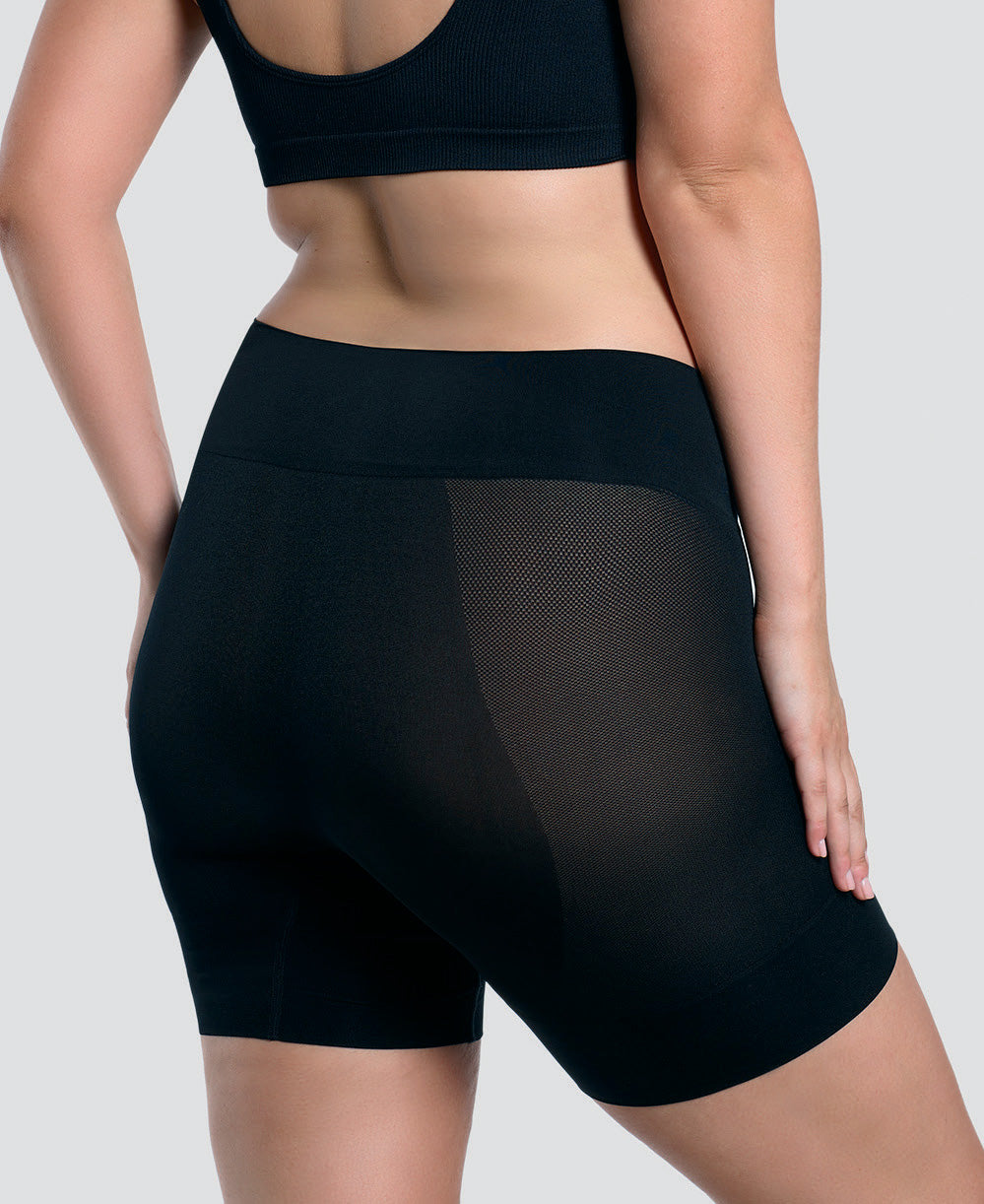 Ambra Curvesque Anti-Chafe Short - Black