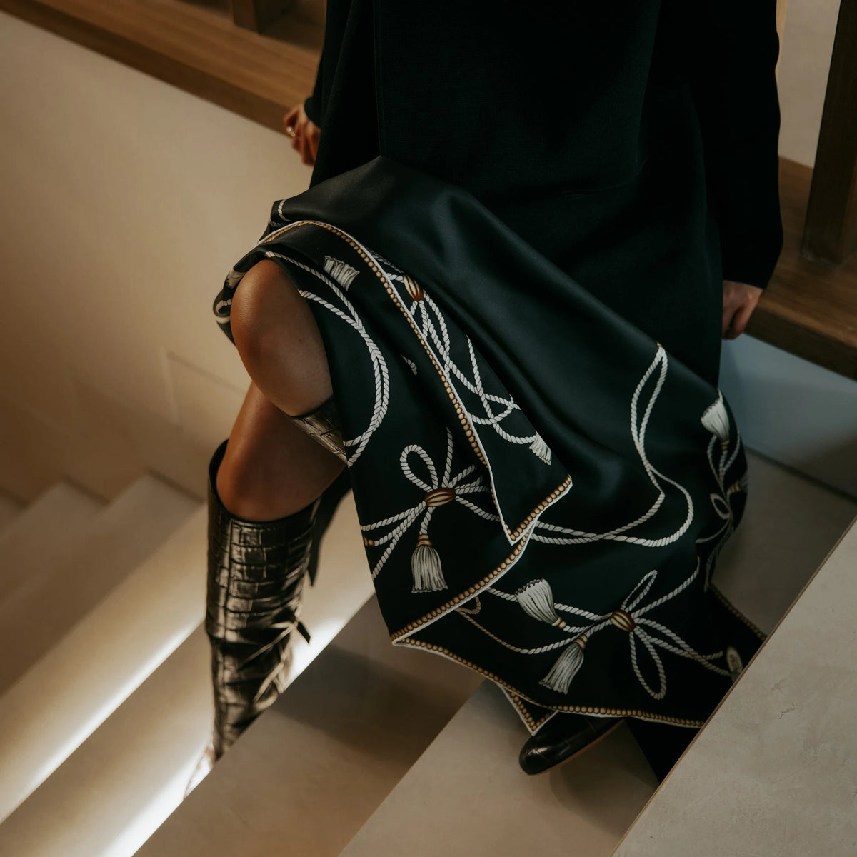 Koko Monde La Côte Black Silk Scarf