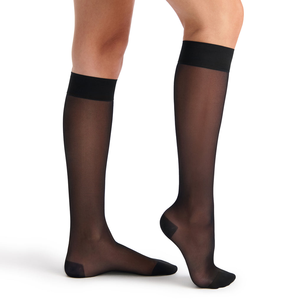 Therapeutix Compression Knee High 70 Den - Black