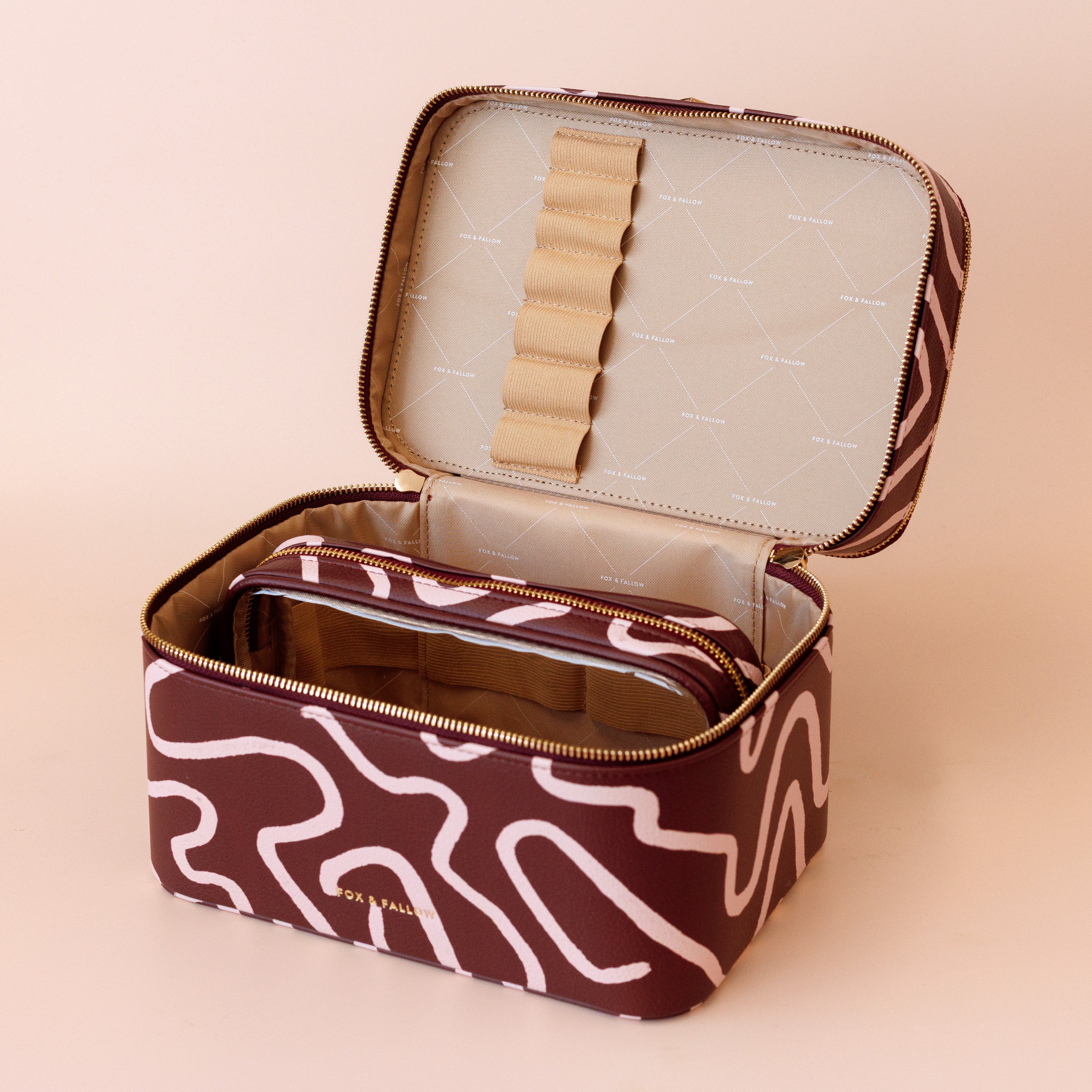 Fox & Fallow Como Vanity Case - The Classic