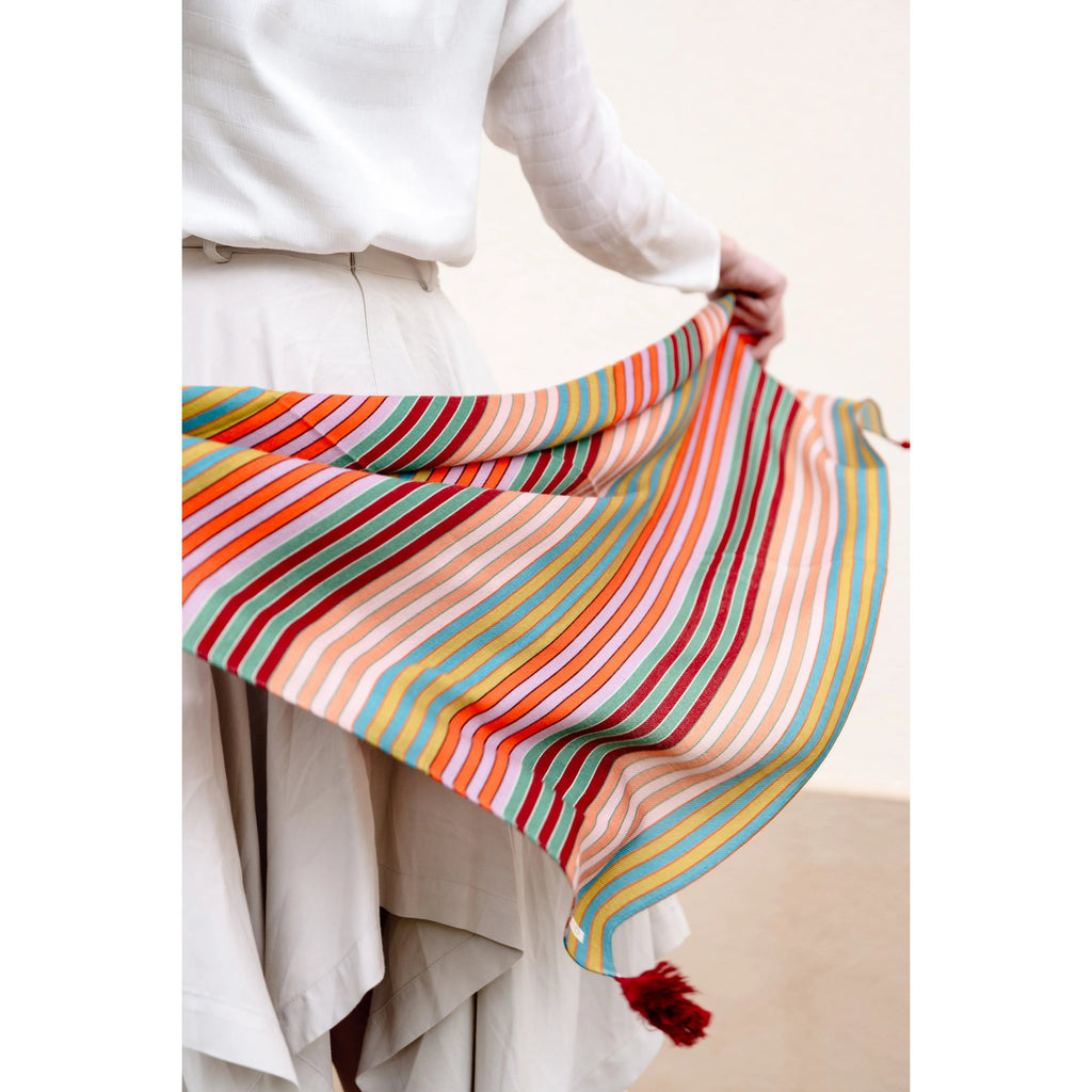 Alpha Studio Memphis Eclectic Stripe 90 Square