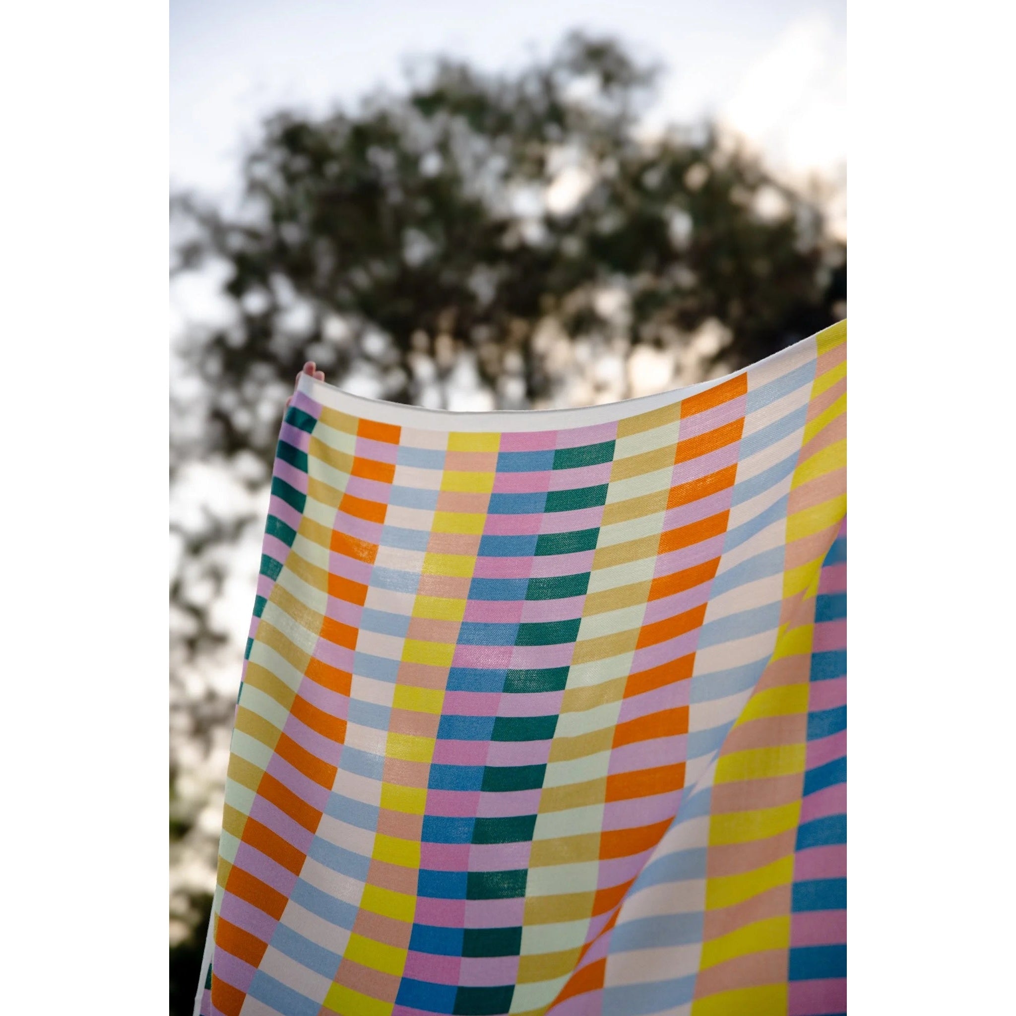 Alpha Studio Wellington Rectangular Weave 90 Square
